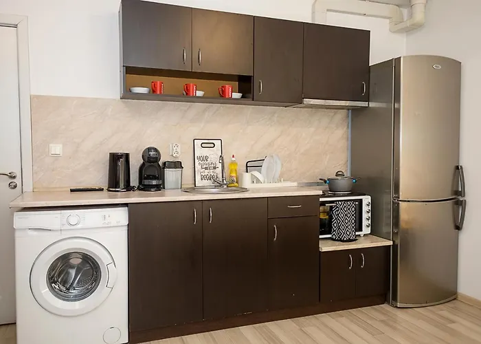 Near Grand Mall I Cozy & Convenient By Flat Mаnаger * Warna