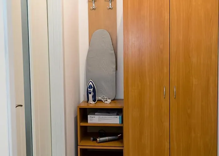 Near Grand Mall I Cozy & Convenient By Flat Mаnаger Apartment Warna